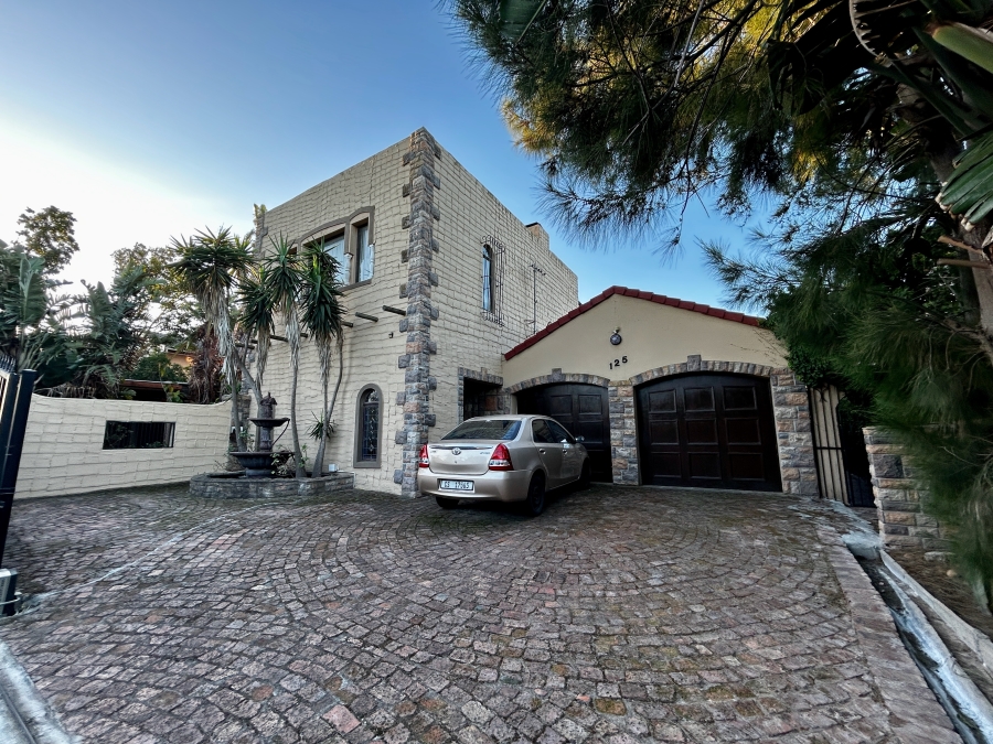 Commercial Property for Sale in Table View Western Cape
